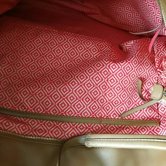 Large tote - Picture 2 of 3